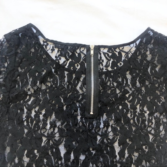 EXPRESS BLACK FLORAL SHEER LACE TOP XS - Picture 3 of 7